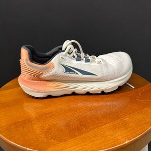 Altra Women's Altra Provision White & Pink Running Shoes